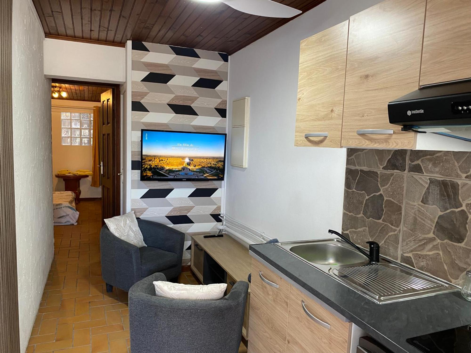 Happy Tropicaloc Apartment แซ็ง-ปีแยร์ ภายนอก รูปภาพ