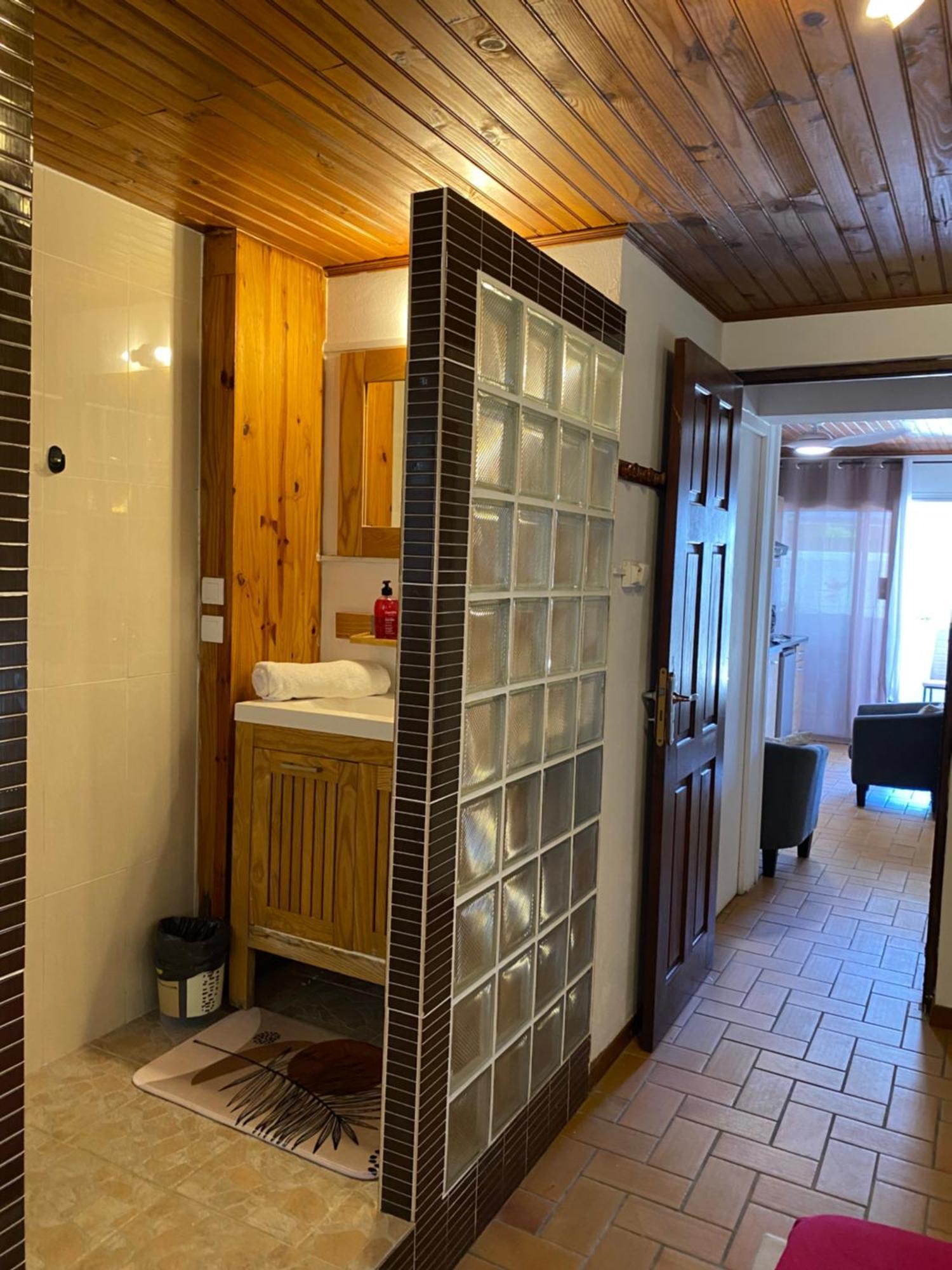 Happy Tropicaloc Apartment แซ็ง-ปีแยร์ ภายนอก รูปภาพ