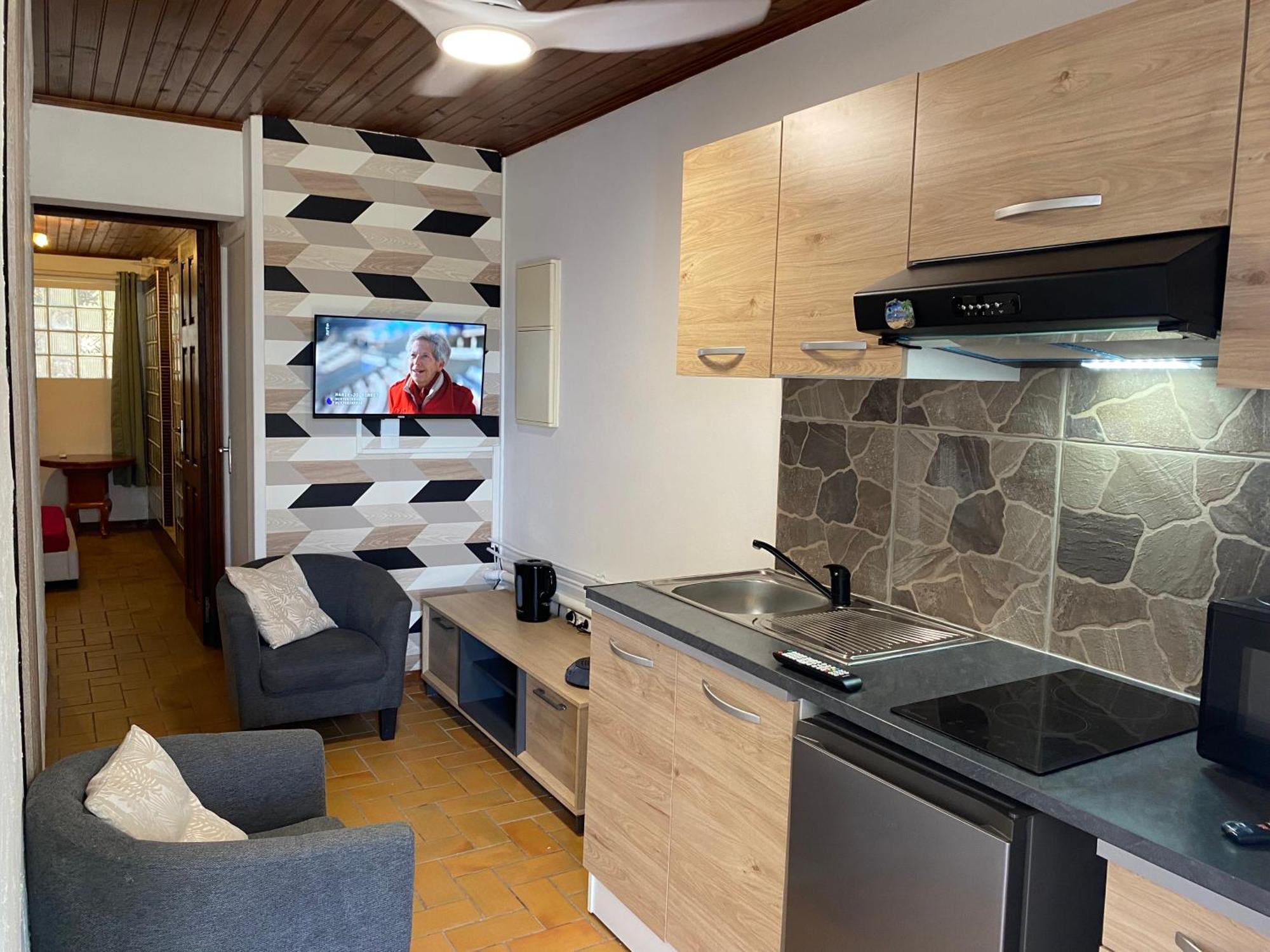 Happy Tropicaloc Apartment แซ็ง-ปีแยร์ ภายนอก รูปภาพ